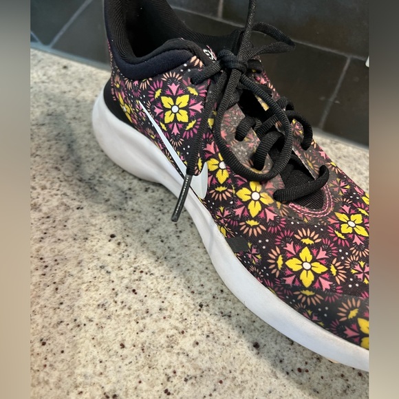 Nike Flex Ladies Shoes Size 6.5 - Picture 4 of 11